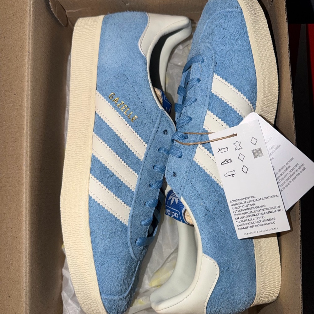Men’s Adidas Gazelle Shoes - Picture 2 of 8